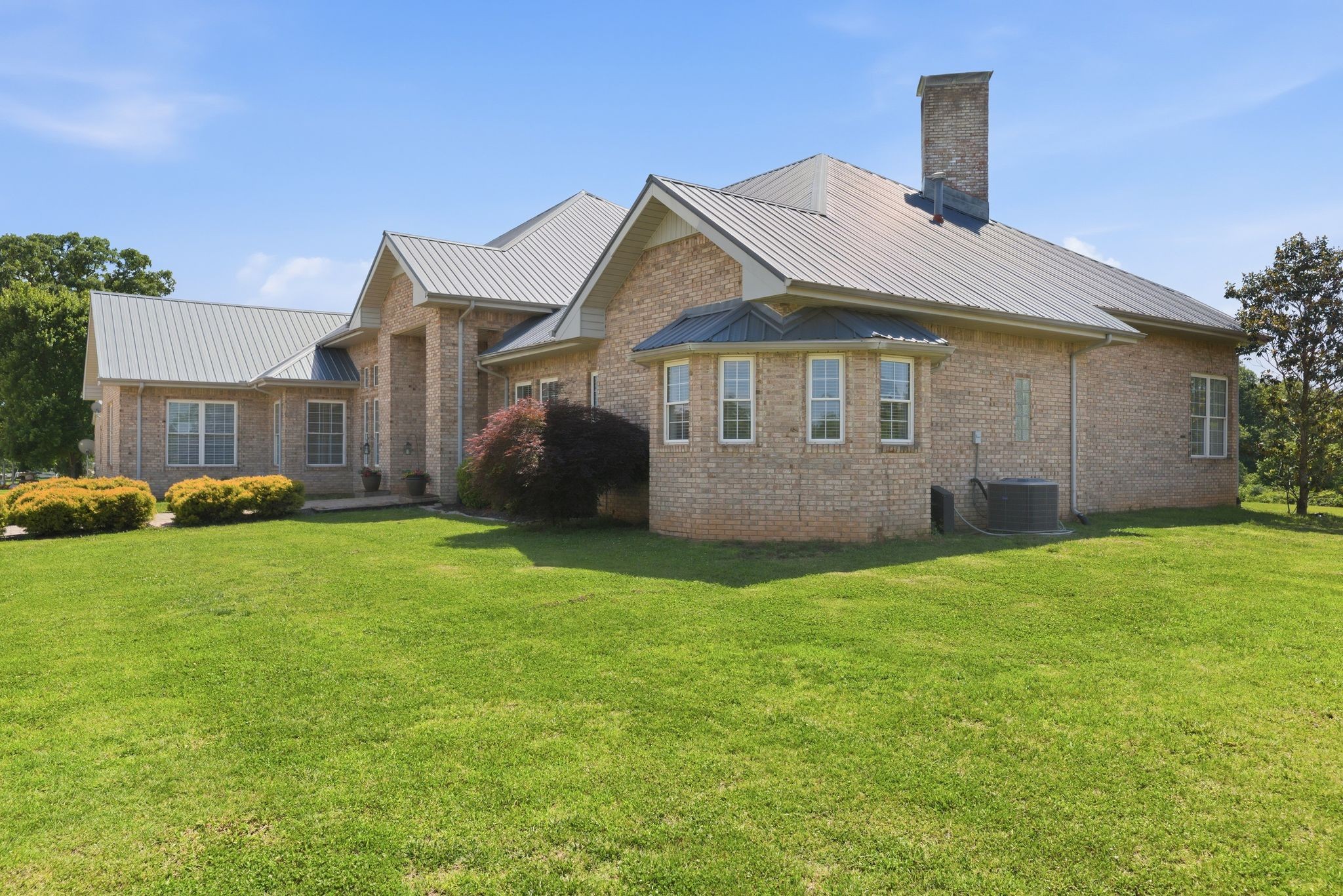 555 Randall Hitchcock Road Rock Island, TN 38581 - Photo 9 of 100