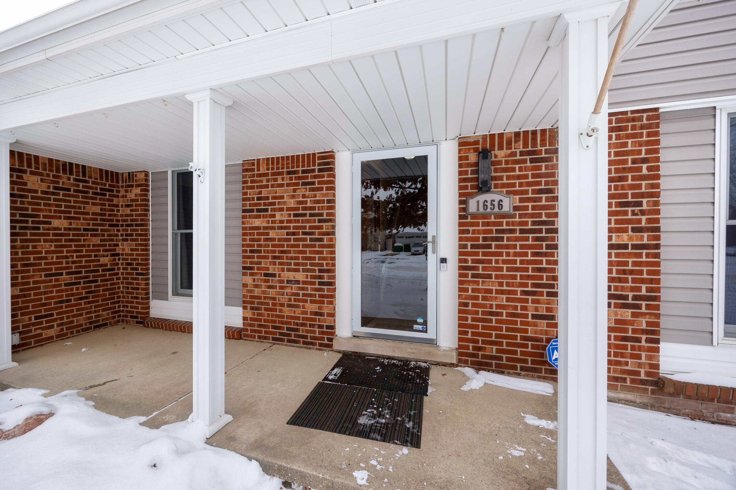 1656 Walnut Ridge Circle Canton, MI 48187 - Photo 4 of 48 010_7