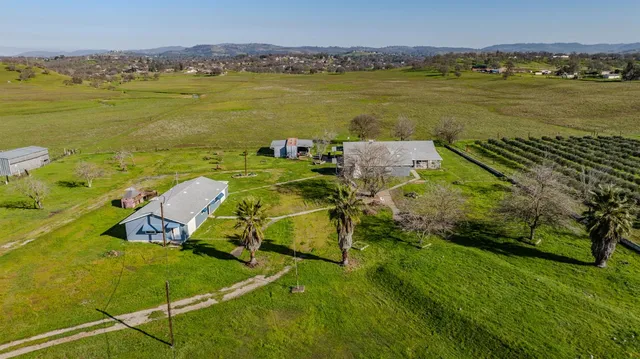 $627,500 | 9973 Scenic Valley Road, Valley Springs, CA 95252