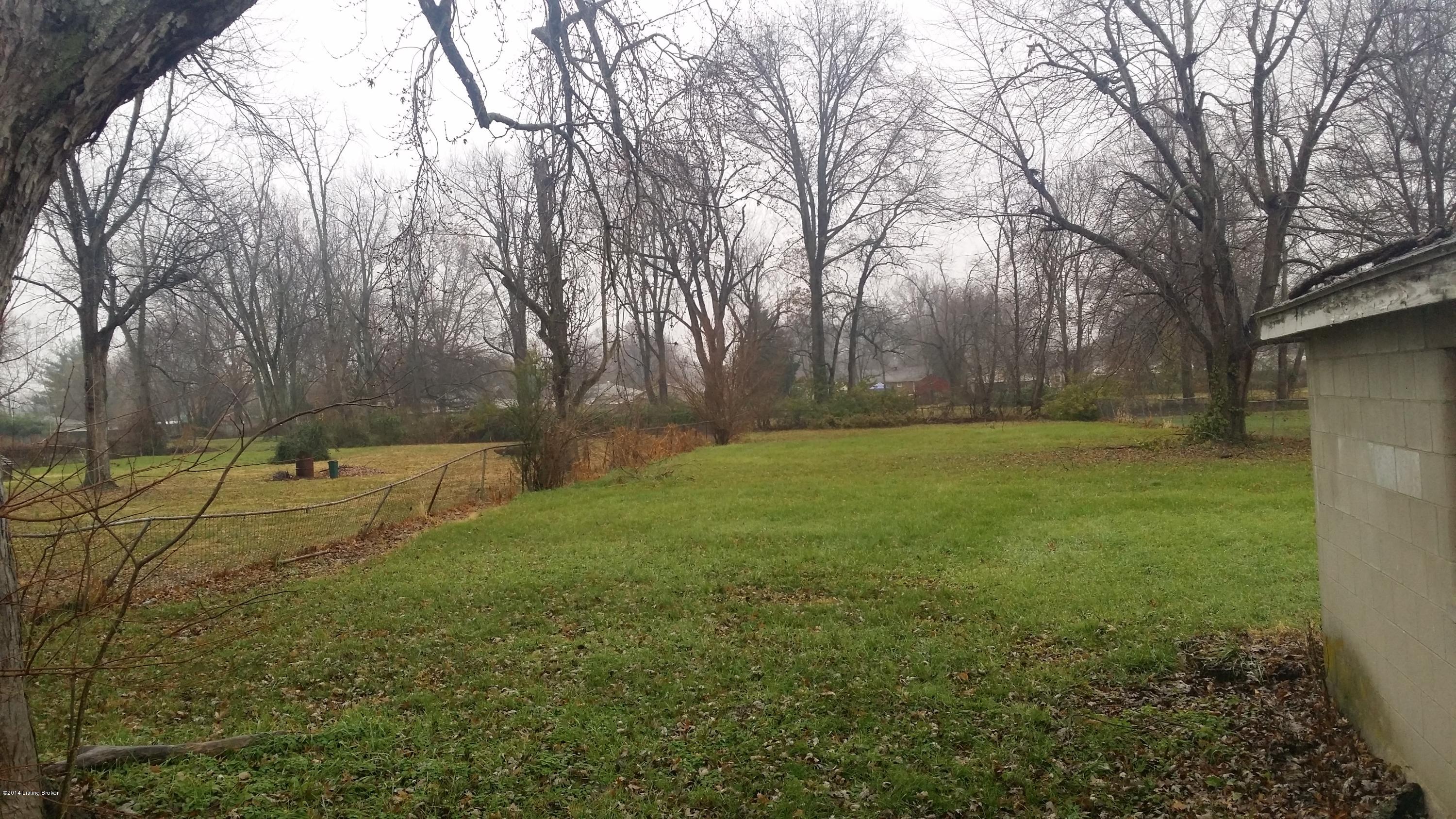 5416 Decker Road Louisville, KY 40258 - Photo 8 of 20 20141204_134123