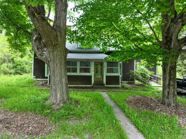 $349,000 | 1519 Delong Road, Cornwall, VT 05753