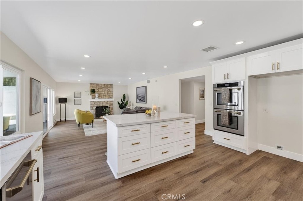 1070 South Road Runner Road Anaheim, CA 92807 - Photo 20 of 70