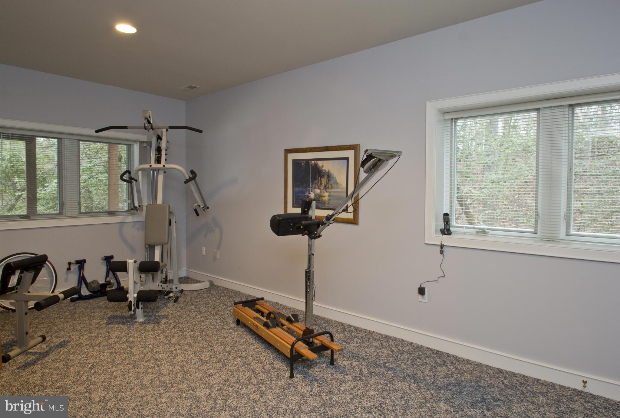 413 Old County Road Severna Park, MD 21146 - Photo 22 of 28 Interior (General)