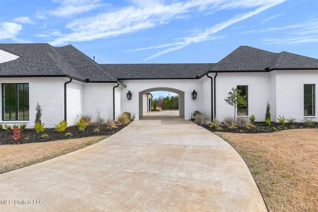 $2,700,000 | 54 Windermere Boulevard, Madison, MS 39110