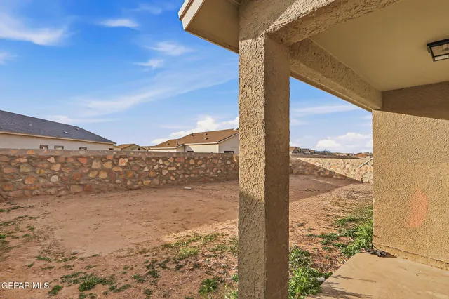 $237,000 | 11588 Flor Sereno, Socorro, TX 79927