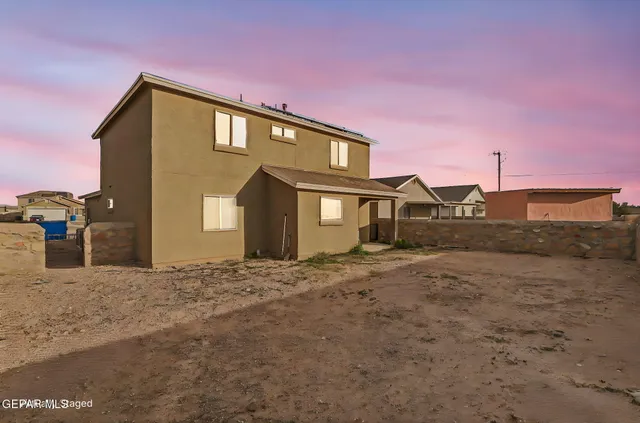 $237,000 | 11588 Flor Sereno, Socorro, TX 79927