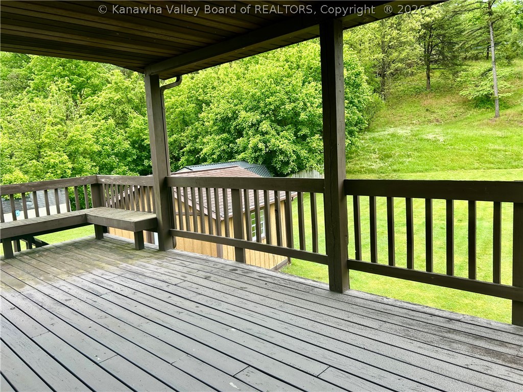 3869 Green Valley Road Huntington, WV 25701 - Photo 7 of 25 Gallery Image 7