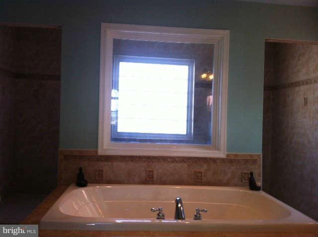 830 Kingsbrook Road Culpeper, VA 22701 - Photo 9 of 24 Bath (Master)