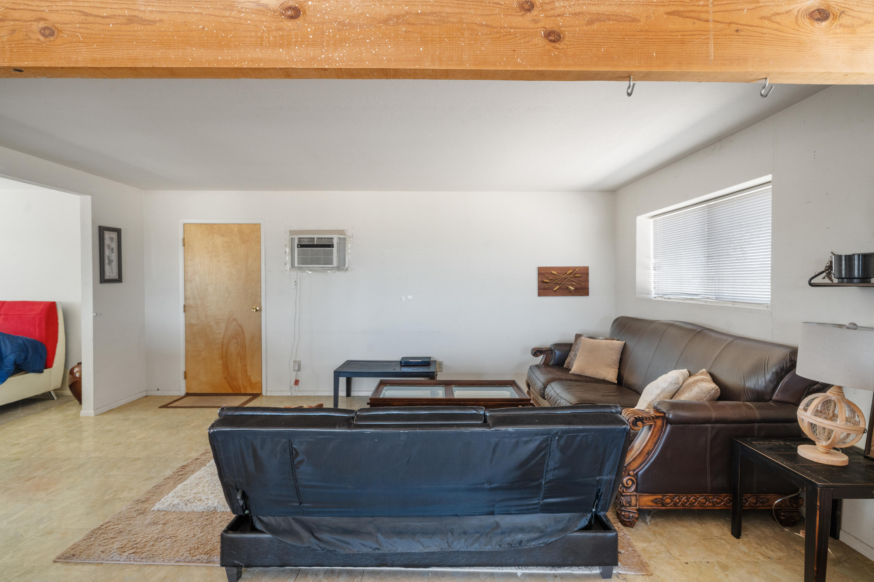 16720 Blue Oak Road Cottonwood, CA 96022 - Photo 11 of 35 a living room with furniture and a window