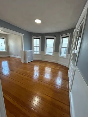 $3,150 | 19 Oakland Street, Unit 19, Watertown, MA 02472