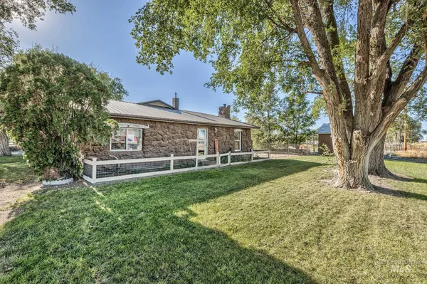 $425,000 | 3961 John Day Highway, Vale, OR 97918