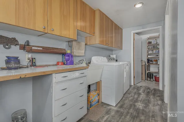 $425,000 | 3961 John Day Highway, Vale, OR 97918