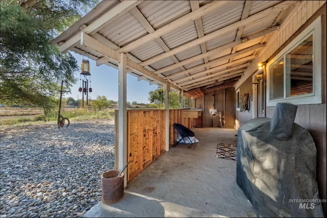 $425,000 | 3961 John Day Highway, Vale, OR 97918