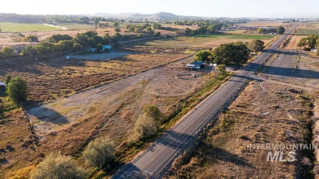 $425,000 | 3961 John Day Highway, Vale, OR 97918