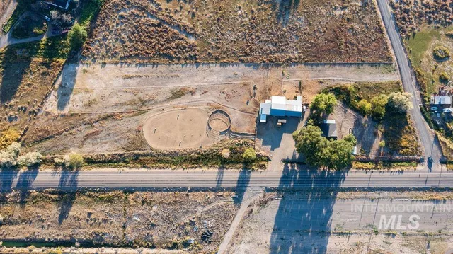 $425,000 | 3961 John Day Highway, Vale, OR 97918