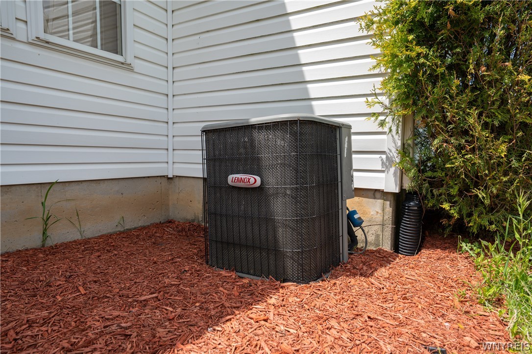 12447 Lesswing Road Alden, NY 14001 - Photo 40 of 50
