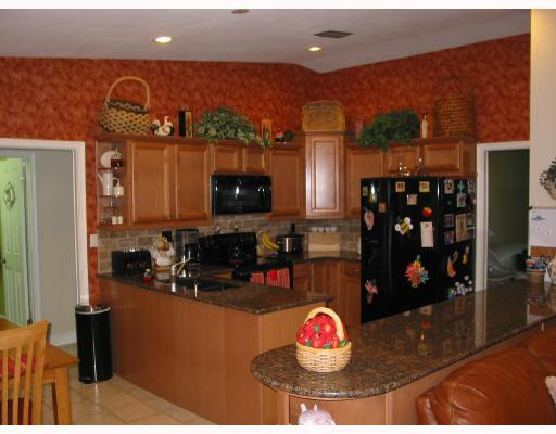 3602 Bridge Road Cooper City, FL 33026 - Photo 5 of 10 Kitchen