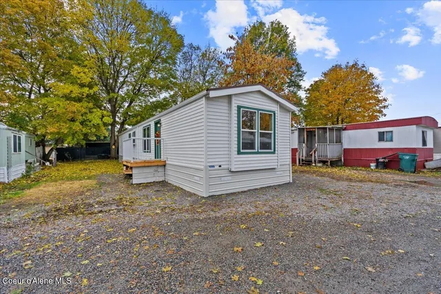 $120,000 | 118 East Mid Town Lane, Hayden, ID 83835