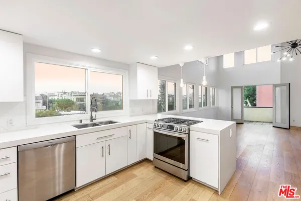 a view of a storage & utility room