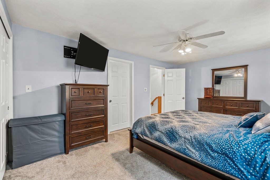 233 Oak Ridge Road, Unit 18 Plaistow, NH 03865 - Photo 14 of 27 Gallery Image 14