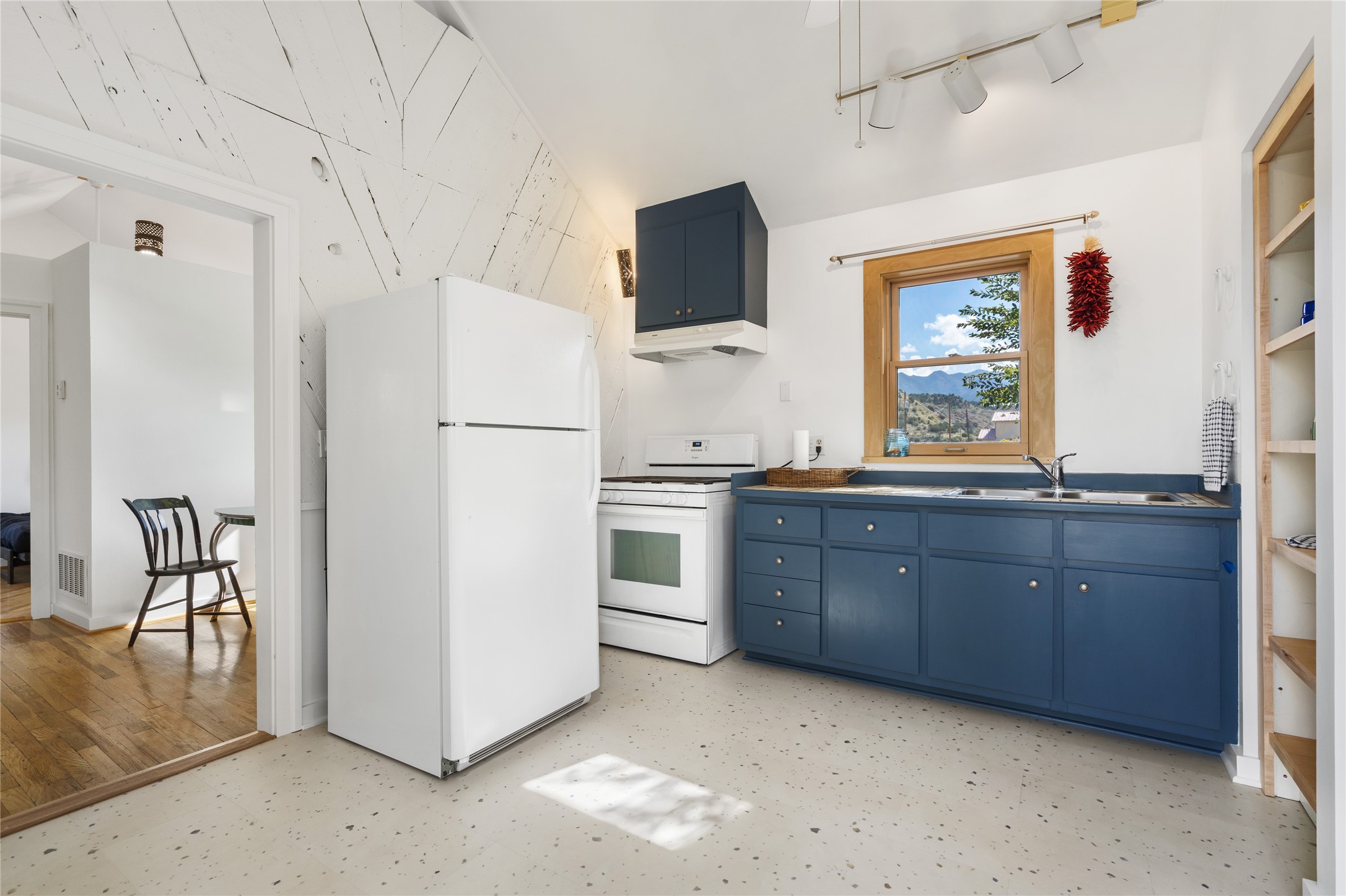 2829 Highway 14 Cerrillos, NM 87010 - Photo 12 of 35 Gallery Image 12