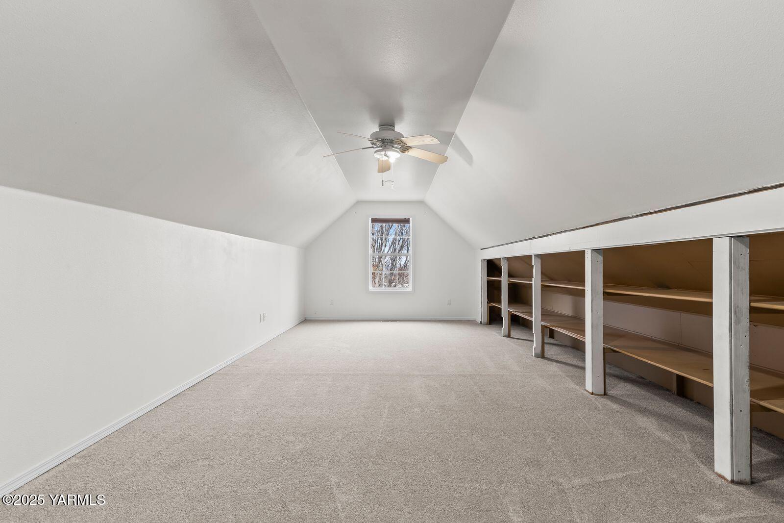 10709 Summitview Road Yakima, WA 98908 - Photo 21 of 32 an empty room with a empty space