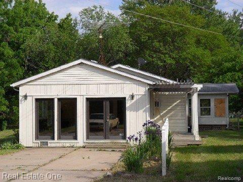 3421 Brewer Road Howell, MI 48855 - Photo 7 of 25 3421 Brewer Rd.-N side Elev..jpg