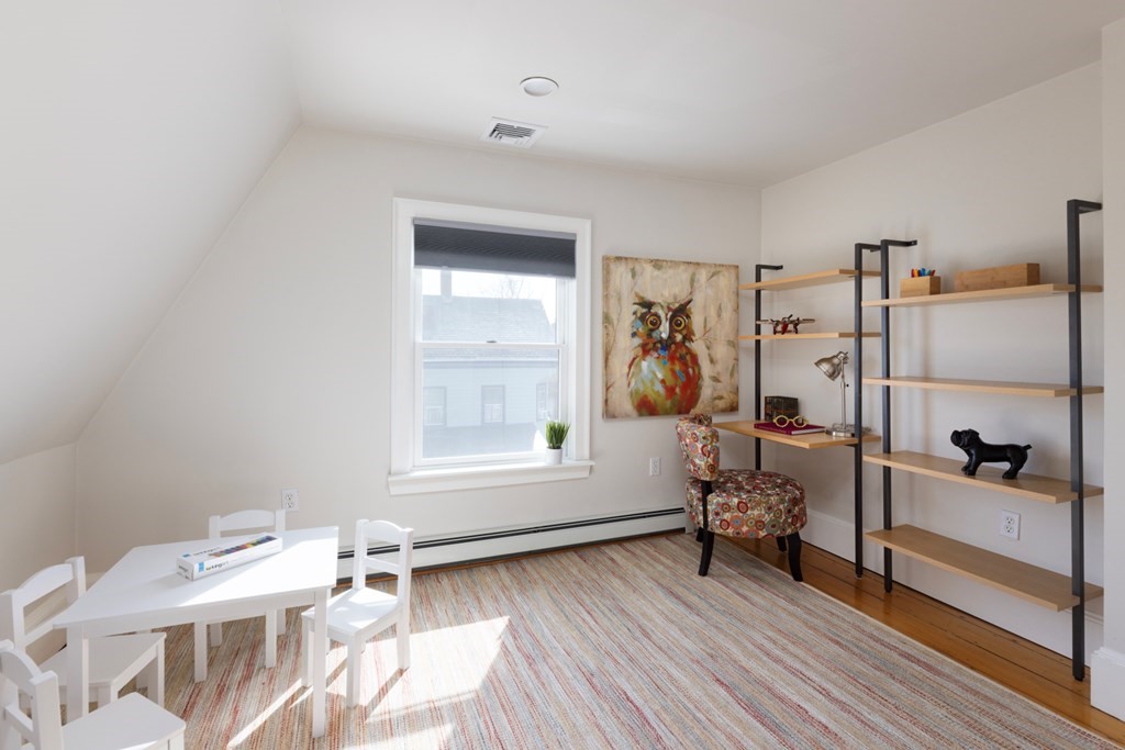 41 Shea Road, Unit 41 Cambridge, MA 02140 - Photo 18 of 24 Gallery Image 18