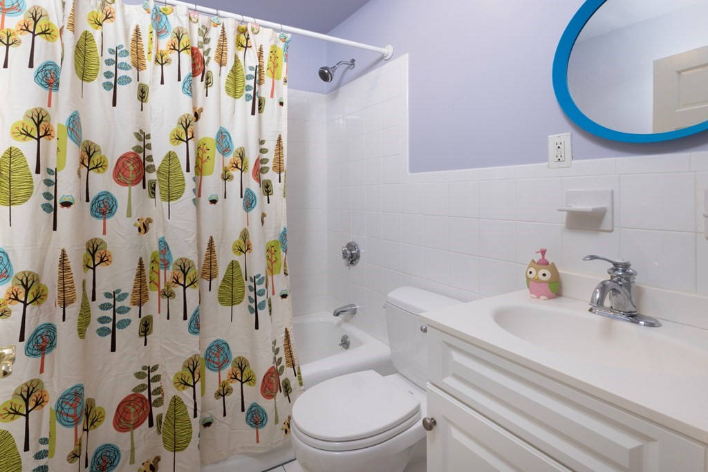 41 Shea Road, Unit 41 Cambridge, MA 02140 - Photo 19 of 24 Gallery Image 19