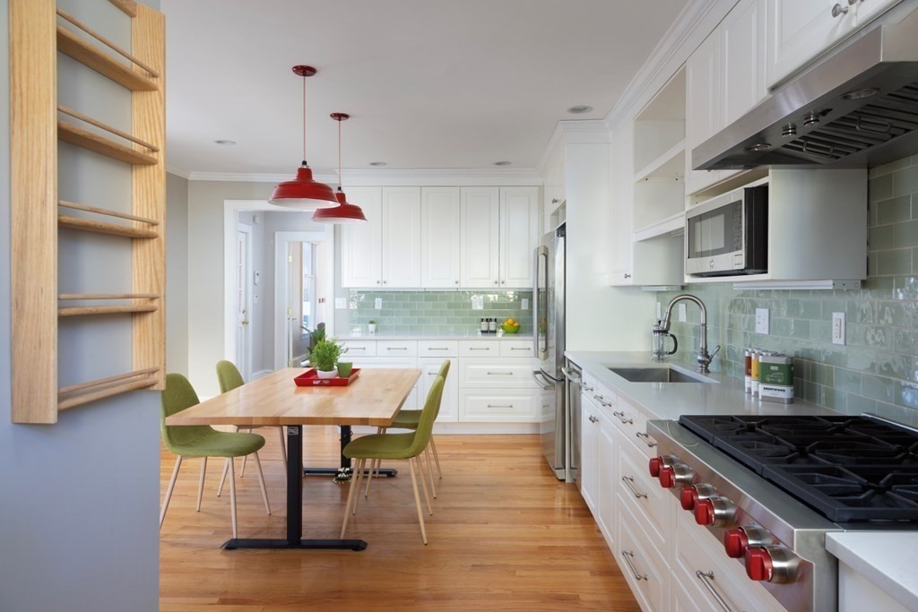 41 Shea Road, Unit 41 Cambridge, MA 02140 - Photo 3 of 24 Gallery Image 3