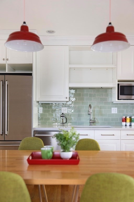 41 Shea Road, Unit 41 Cambridge, MA 02140 - Photo 5 of 24 Gallery Image 5
