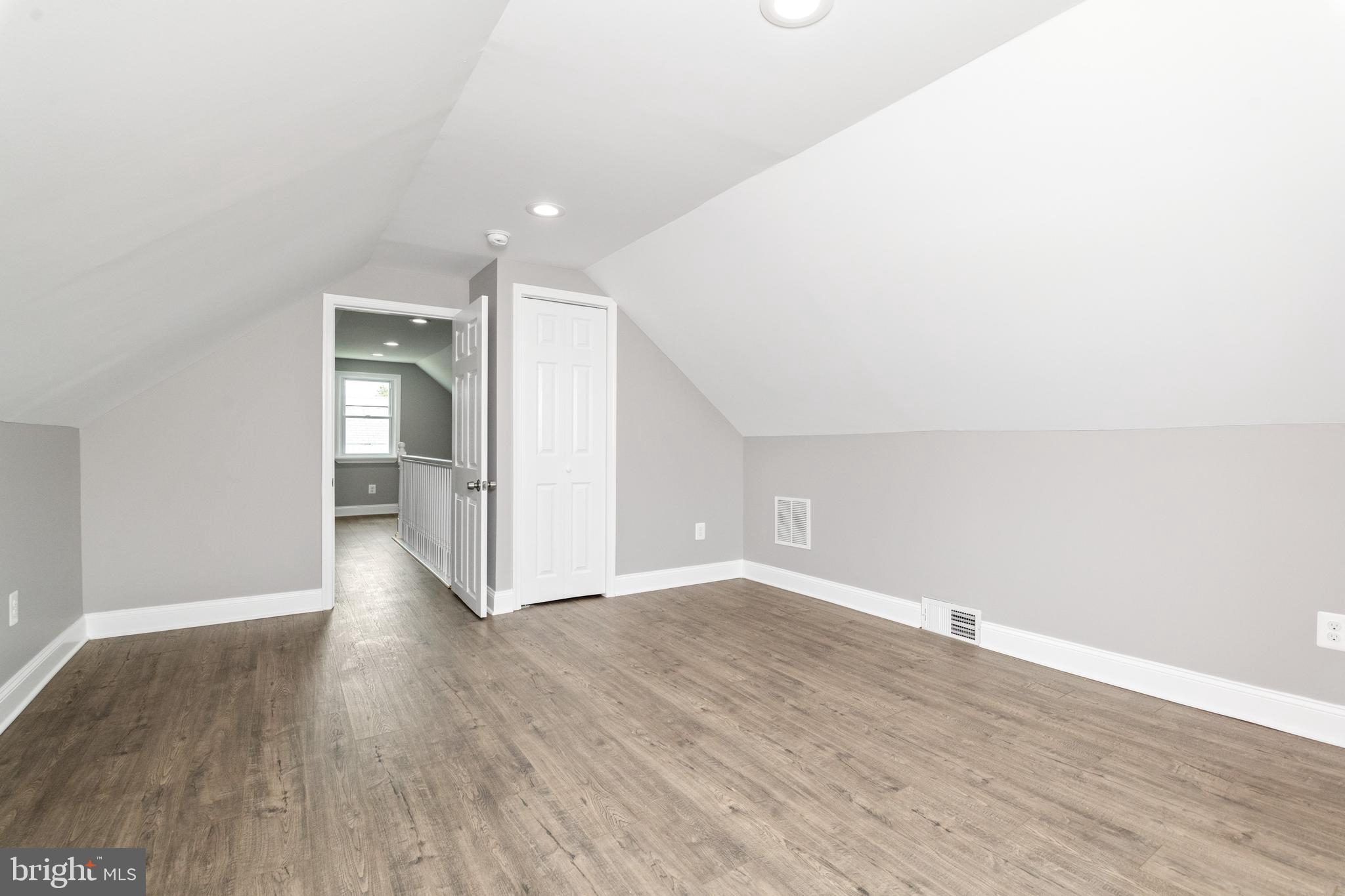 7110 Marston Road Baltimore, MD 21207 - Photo 16 of 39