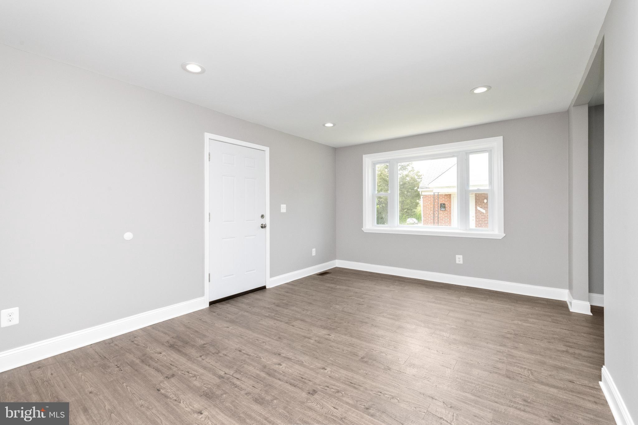 7110 Marston Road Baltimore, MD 21207 - Photo 4 of 39