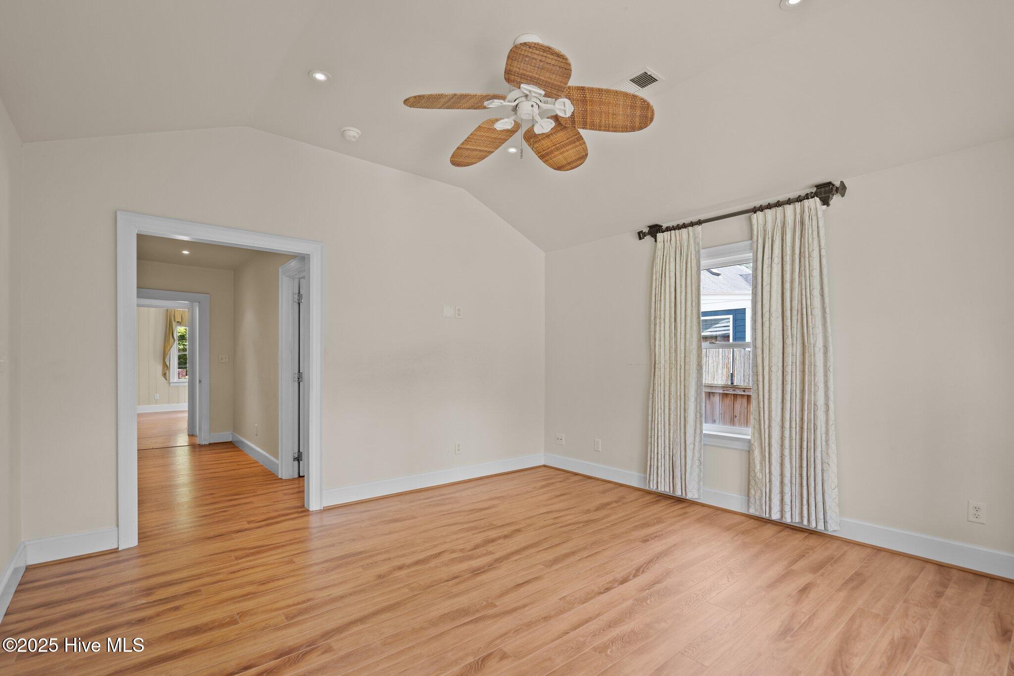 202 Colonial Drive Wilmington, NC 28403 - Photo 36 of 62 26-web-or-mls-DSC07636