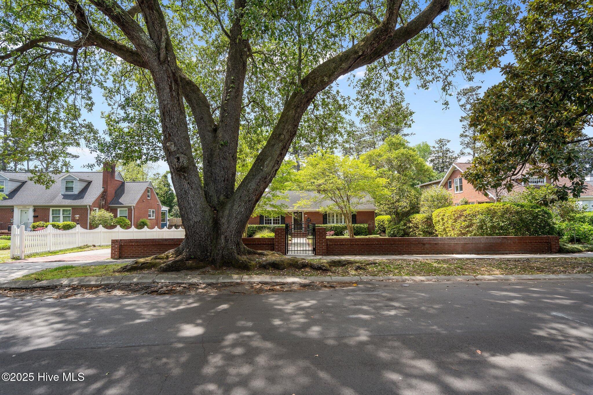 202 Colonial Drive Wilmington, NC 28403 - Photo 50 of 62 58-web-or-mls-DSC07723