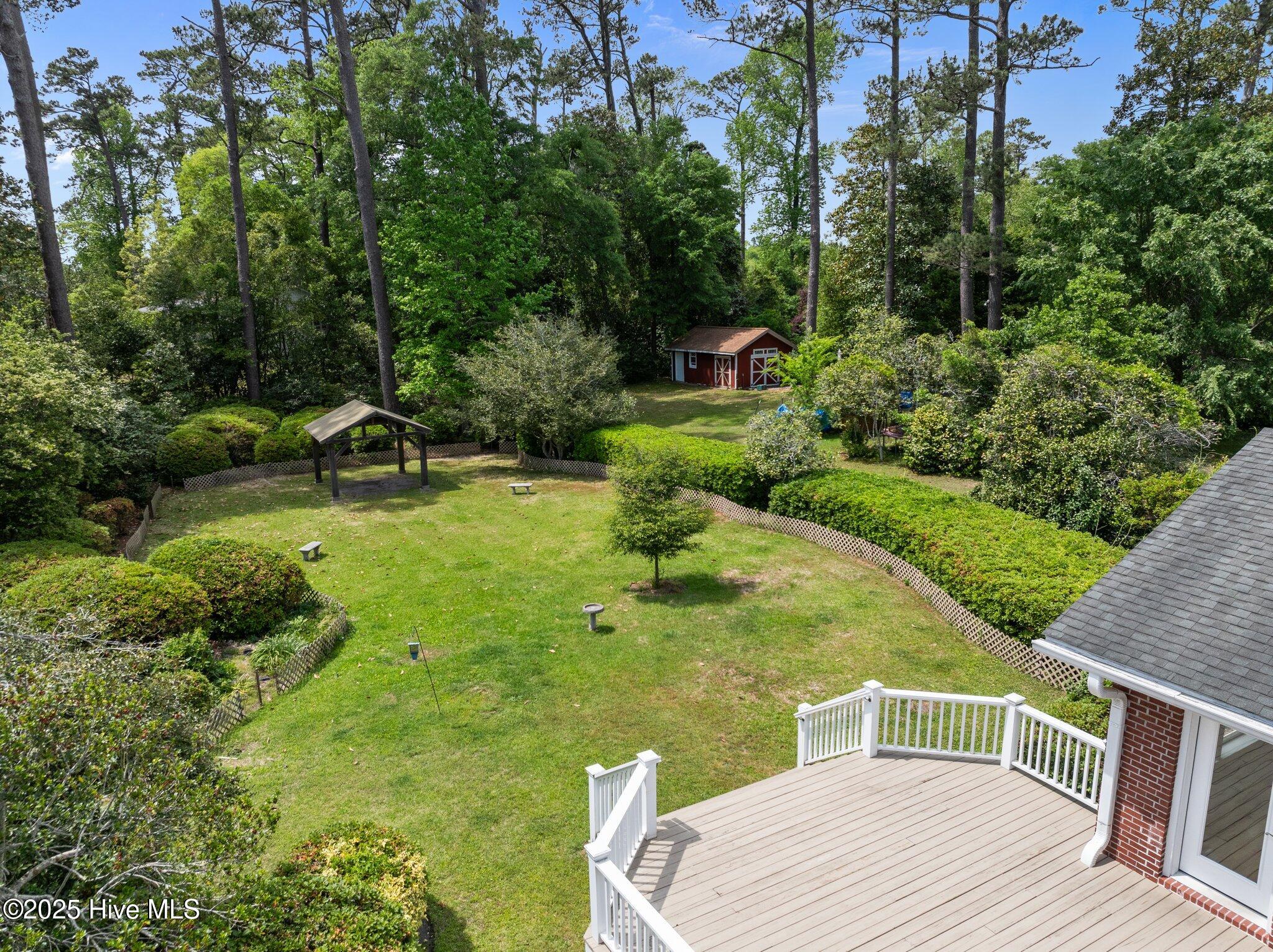 202 Colonial Drive Wilmington, NC 28403 - Photo 52 of 62 5-web-or-mls-DJI_20250422094922_0337_D