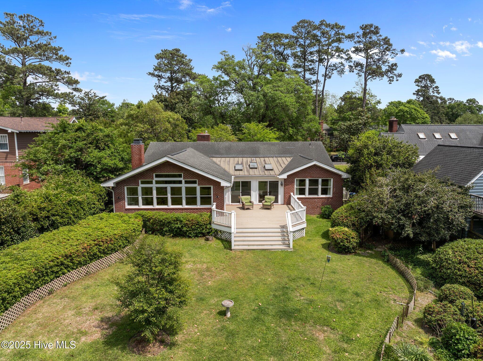 202 Colonial Drive Wilmington, NC 28403 - Photo 53 of 62 6-web-or-mls-DJI_20250422094953_0338_D