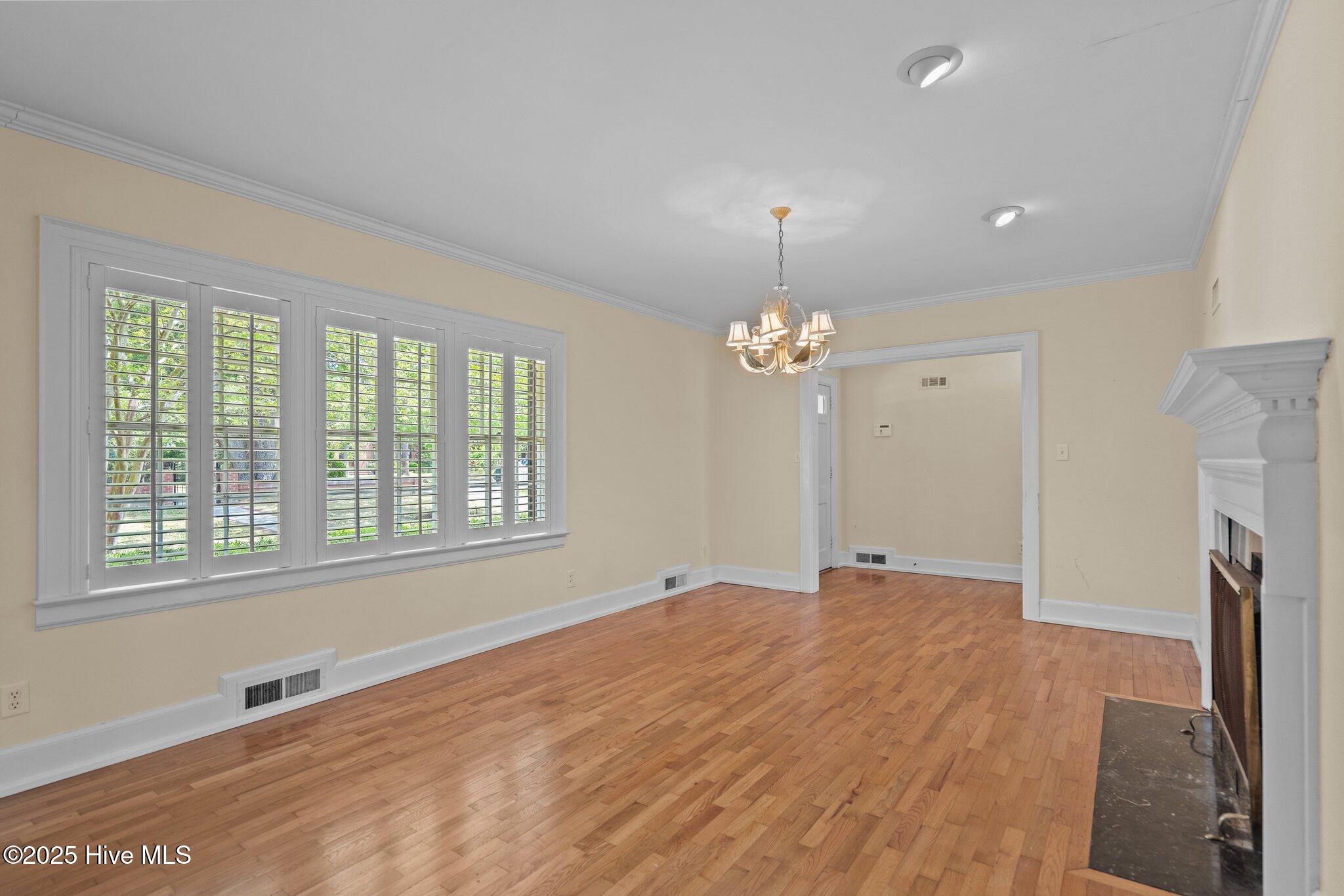 202 Colonial Drive Wilmington, NC 28403 - Photo 6 of 62 30-web-or-mls-DSC07654