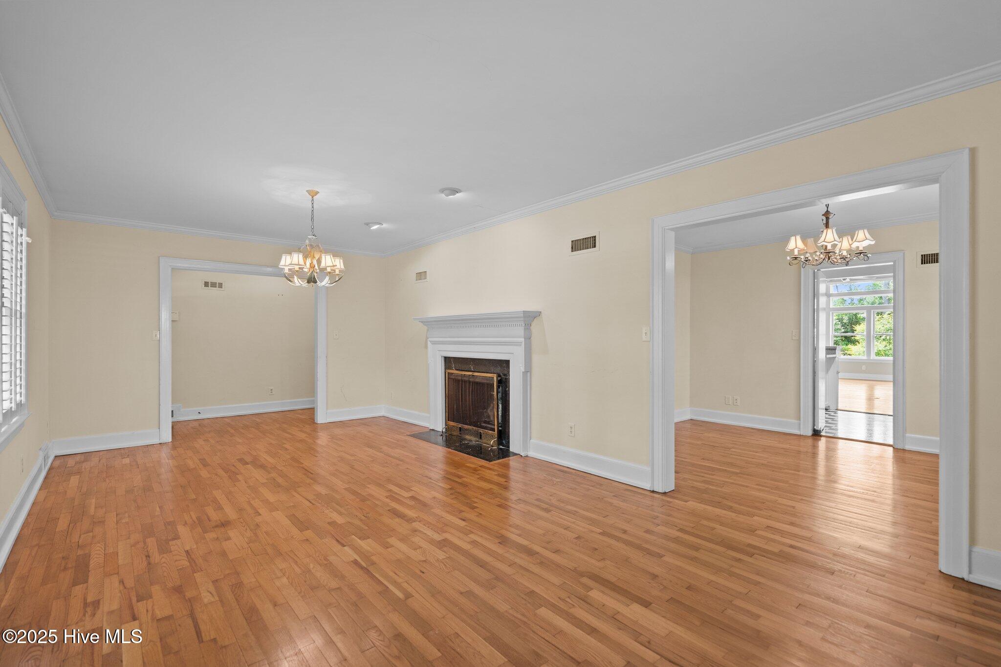 202 Colonial Drive Wilmington, NC 28403 - Photo 8 of 62 33-web-or-mls-DSC07663