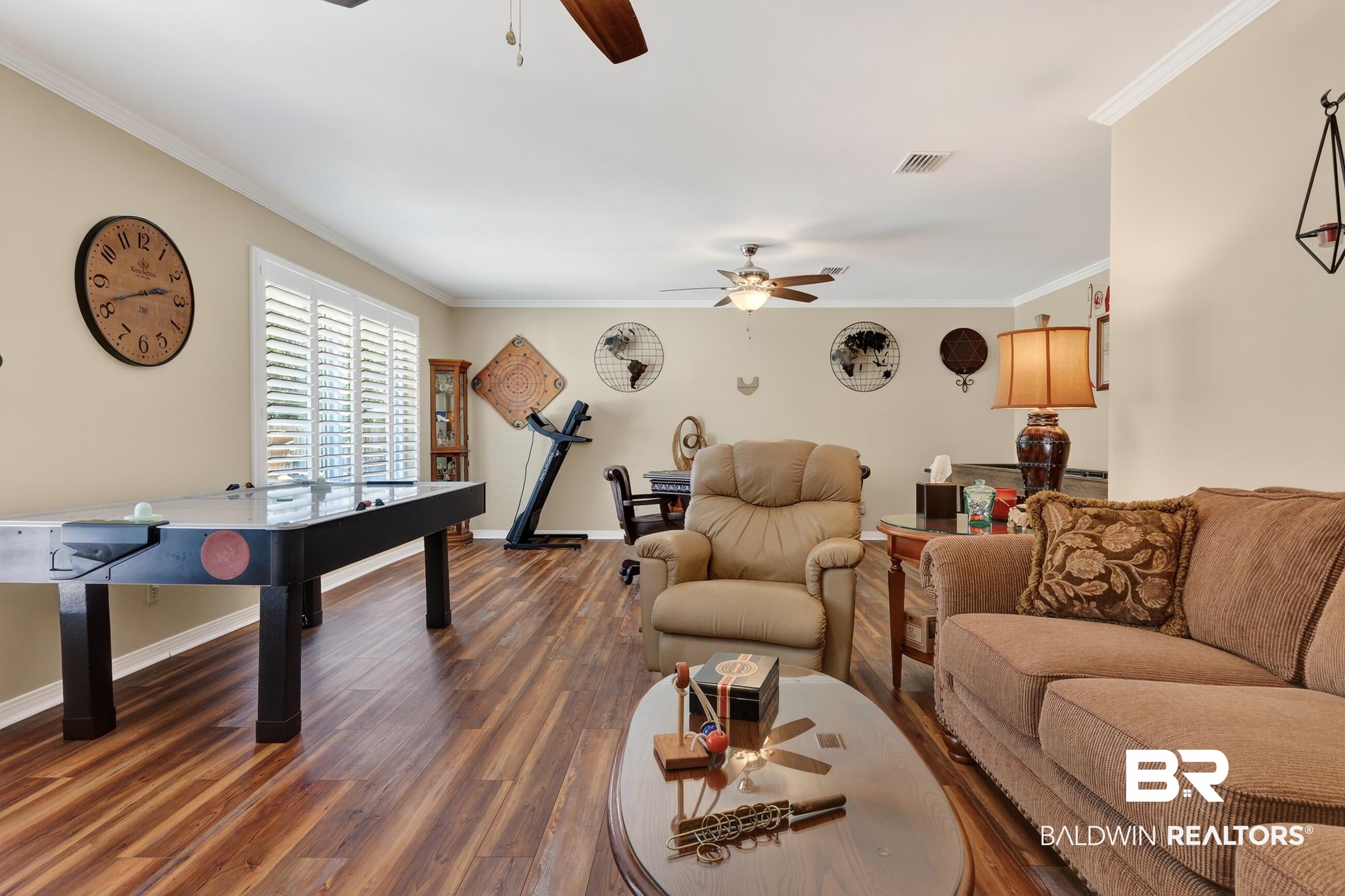 1271 Spring Valley Drive South Mobile, AL 36693 - Photo 13 of 56 Living area with ceiling fan, crown molding, and wood finished floors