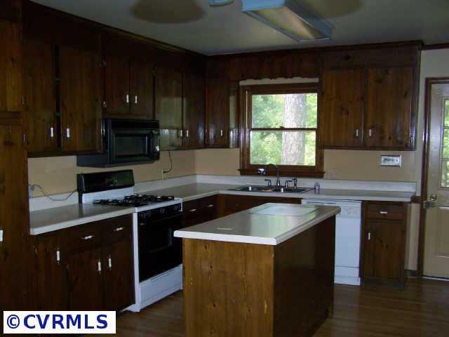16501 Pole Run Road Disputanta, VA 23842 - Photo 4 of 6 Gallery Image 4