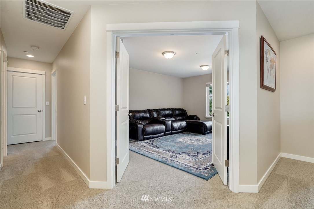 3408 223rd Place Southeast Bothell, WA 98021 - Photo 25 of 40 a view of a livingroom and a ocean view