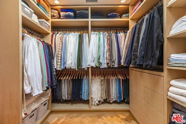 $5,995,000 | 1437 Belfast Drive, Los Angeles, CA 90069