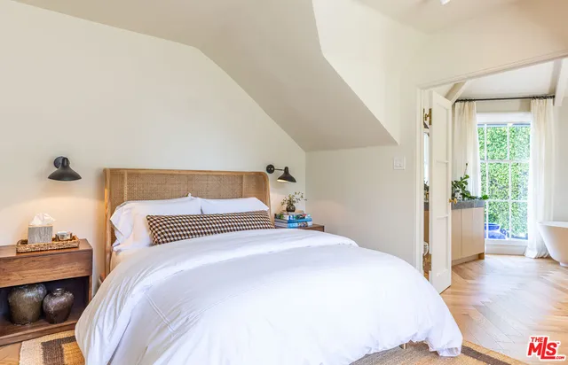 $5,995,000 | 1437 Belfast Drive, Los Angeles, CA 90069