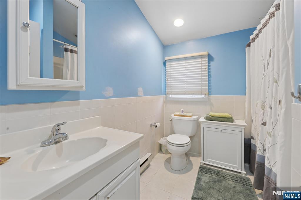 53 Yahara Avenue Rutherford, NJ 07070 - Photo 17 of 26