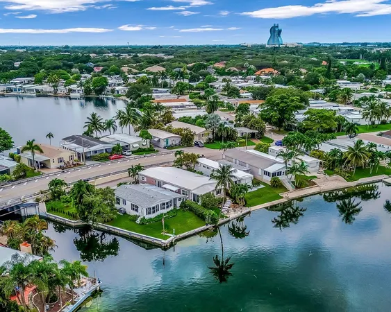 $360,000 | 3055 Lakeshore Drive, Fort Lauderdale, FL 33312