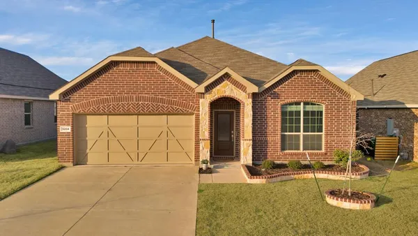 $390,000 | 3204 Renaissance Drive, Denton, TX 76207