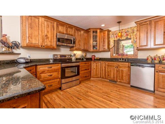 52 Reeds Creek Road Fairview, NC 28730 - Photo 5 of 23 Gallery Image 5