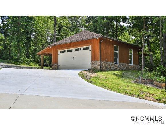52 Reeds Creek Road Fairview, NC 28730 - Photo 6 of 23 Gallery Image 6