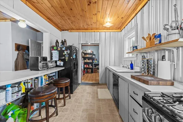 $404,900 | 1499 Shellhouse Mountain Road, Ferrisburgh, VT 05456